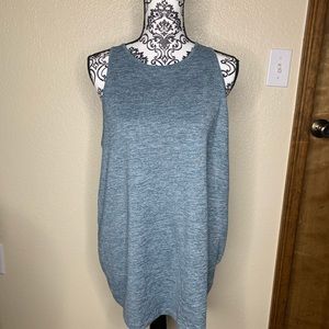 🌾 3/$10 Old Navy Active Blue Maternity Tank Top